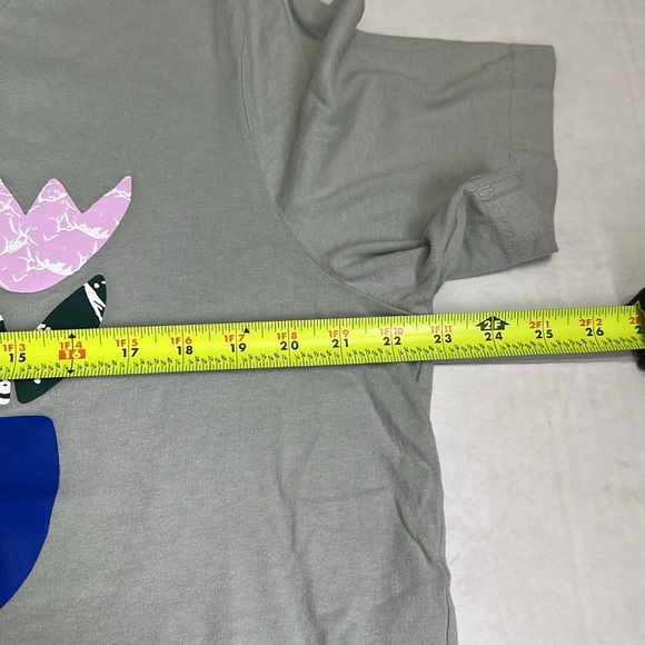 Adidas Positivity Blooms From Within Grey Pullover Short Sleeve Tee Large Unisex - Picture 8 of 12